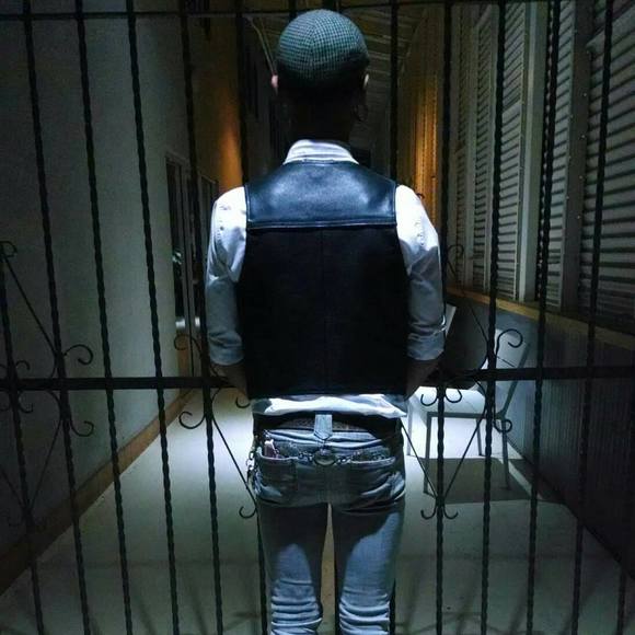 Meet your Posher, Mark - Picture 1 of 1